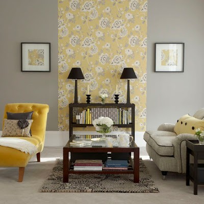 yellow-gray-living-floral-focal-wall-paper-modern-contemporary-living-room-look-simplistic-decor-idea-spring-summer-wall-design-inspiration