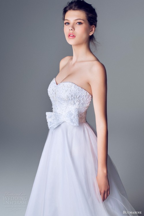 charming-and-elegant-blumarine-bridal-2014-wedding-gowns-collection-21-500x750