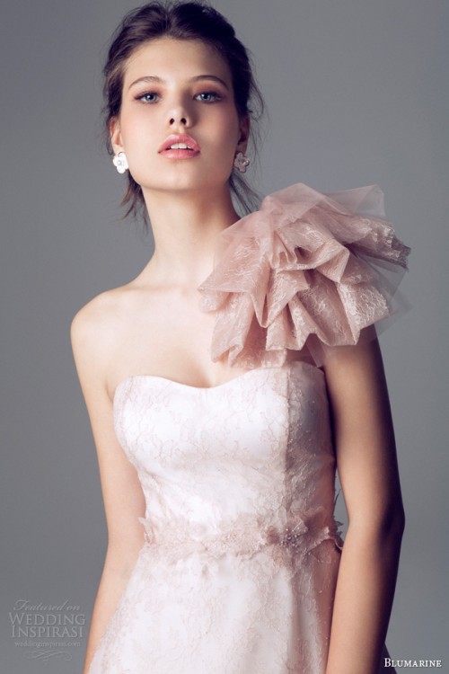 charming-and-elegant-blumarine-bridal-2014-wedding-gowns-collection-22-500x750