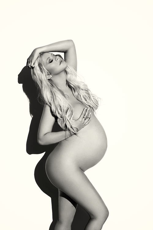 Christina Aguilera V Magazine (1)