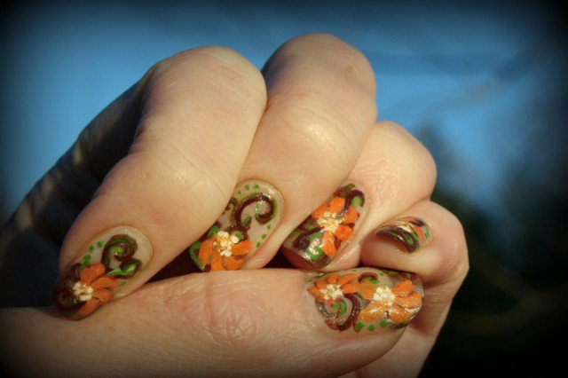 thanksgiving-nails_done-640x426
