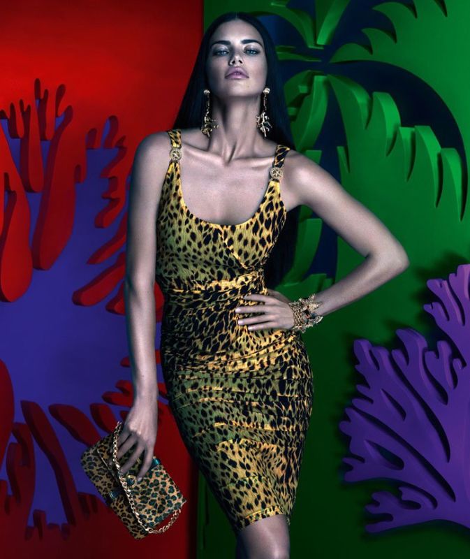 Adriana Lima w kampanii Versace for Riachuelo (6)