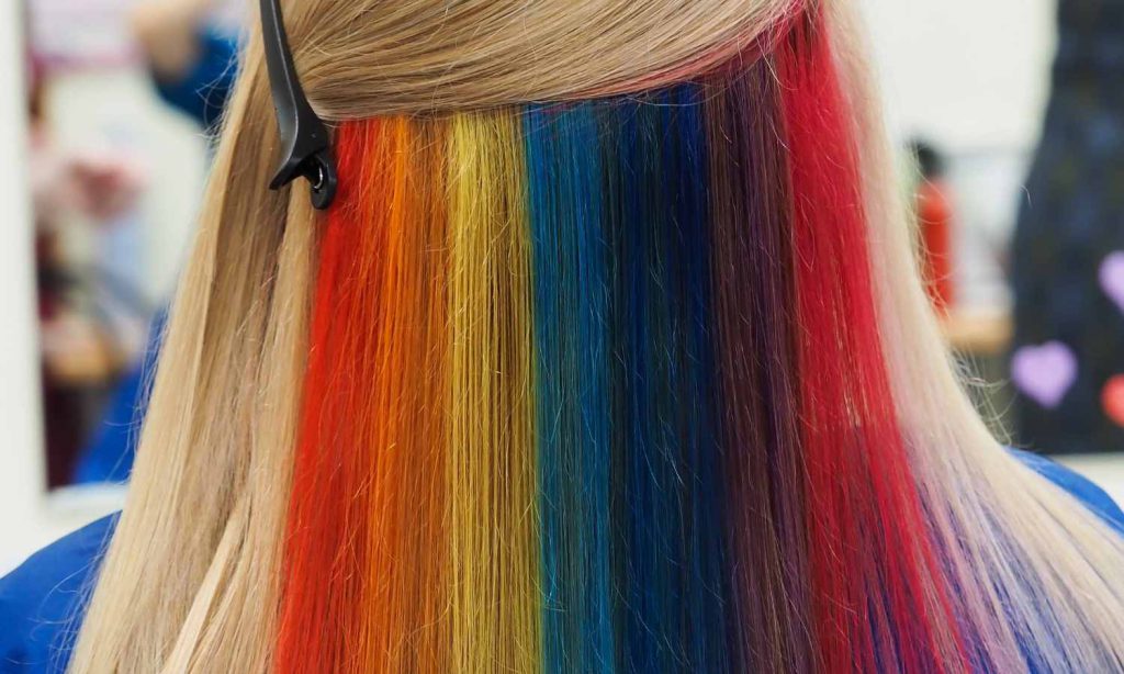 kolorowe włosy