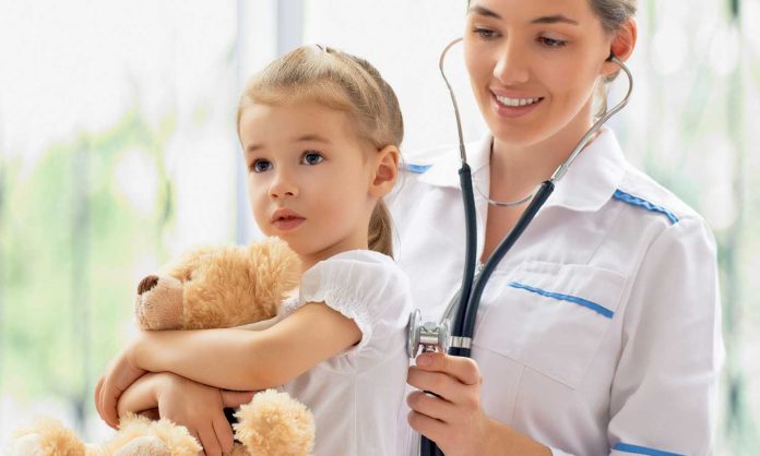 Strój dla pediatry