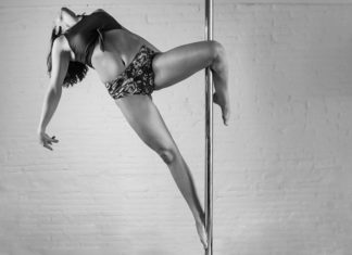 stroje do pole dance