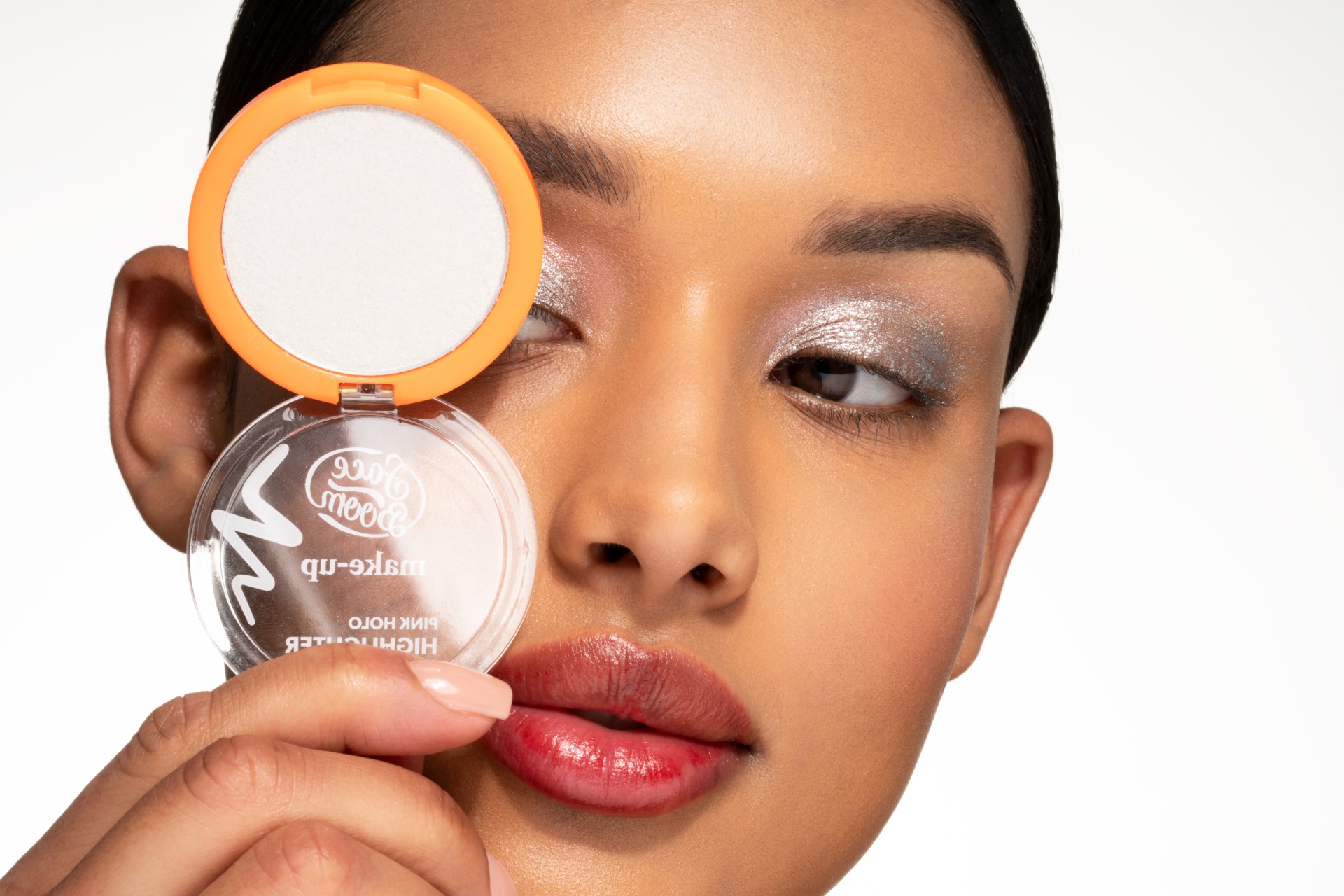 faceBoom make-up